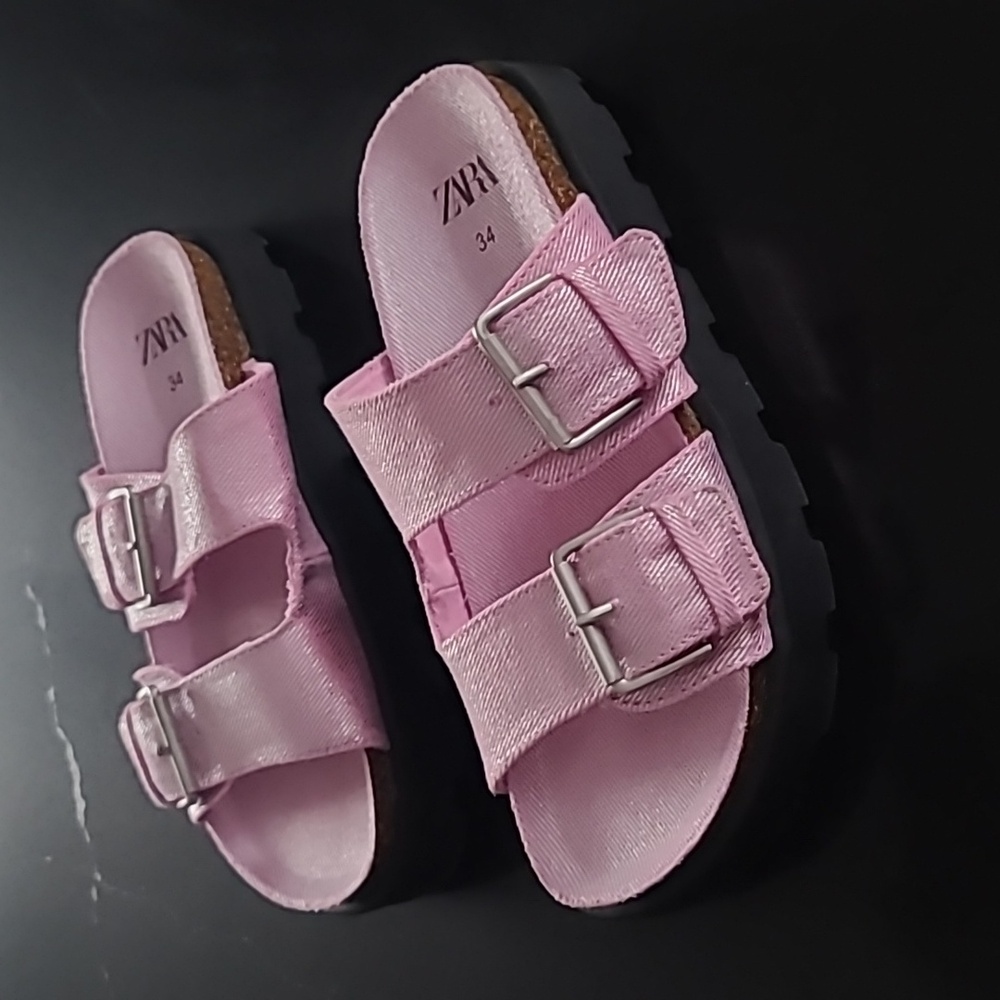 Zara Girls NWOT Denim Metallic 2 Strap Buckle Sandals, Platform Rubber Soles 34
